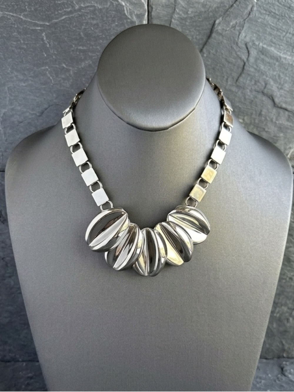 VTG Modernist Unique Shiny Chrome Necklace Chunky Bookchain Statement Tribal - Picture 1 of 4